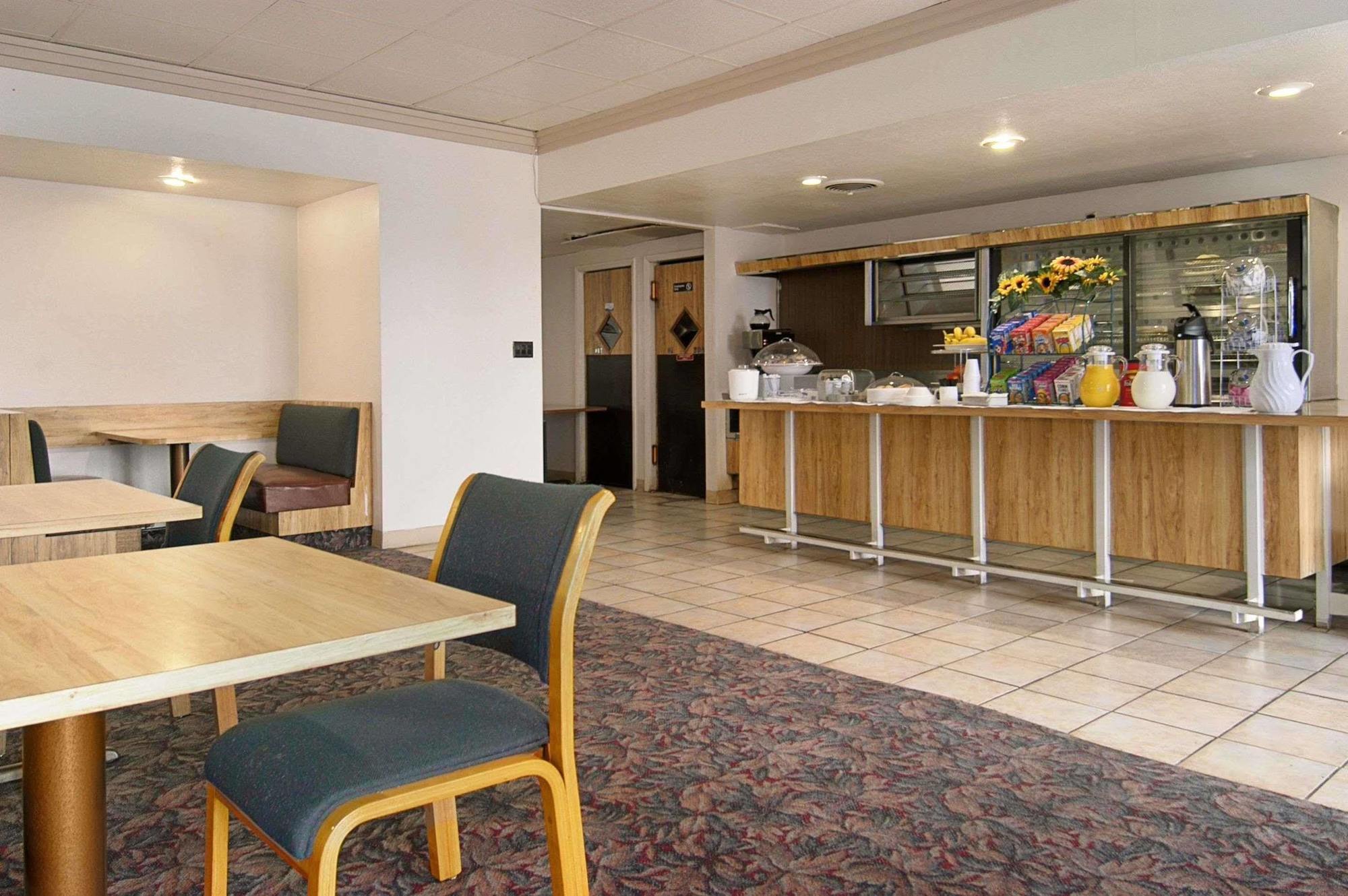 Enid Inn ภายนอก รูปภาพ